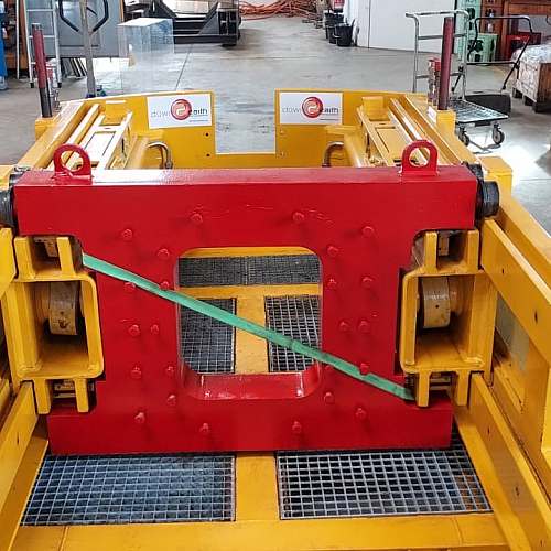 260Ton Jacking Frame | Down2Earth